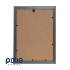 A4-es méretű képkeret, világos fa hatású